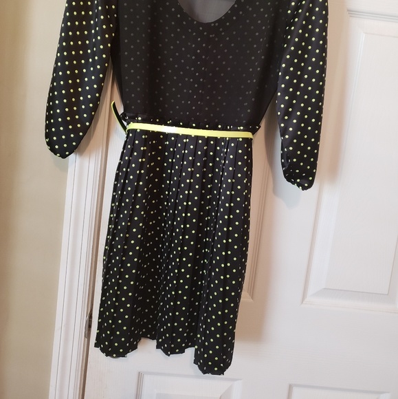 Princess Vera Wang Black Polka Jrs 5/Ladies Small - Picture 3 of 7